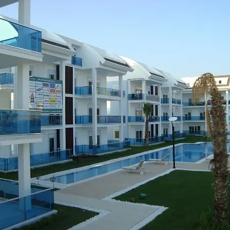 Aqua Garden Side